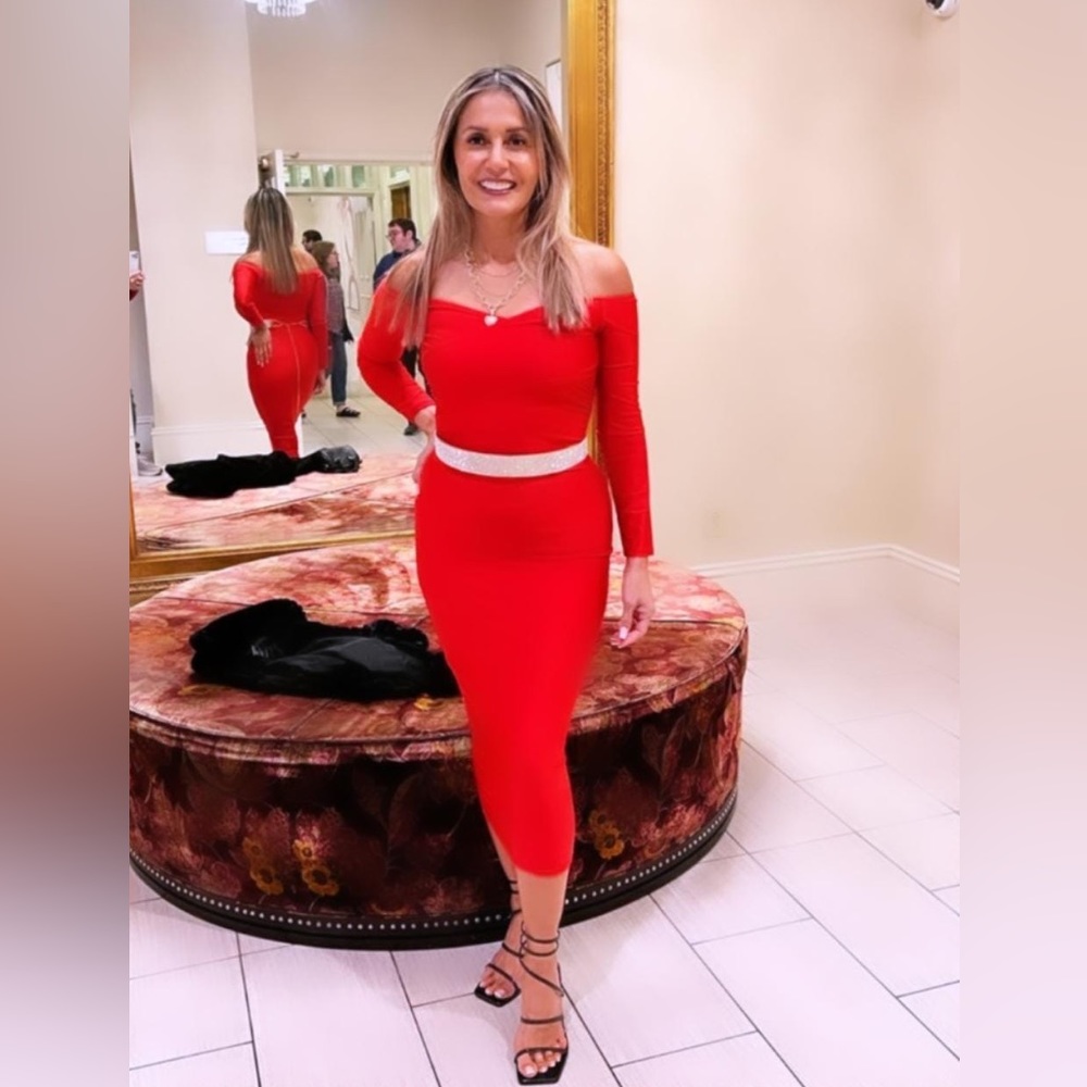 BEAUTIFUL RED DRESS ATENEA.USA.PE
